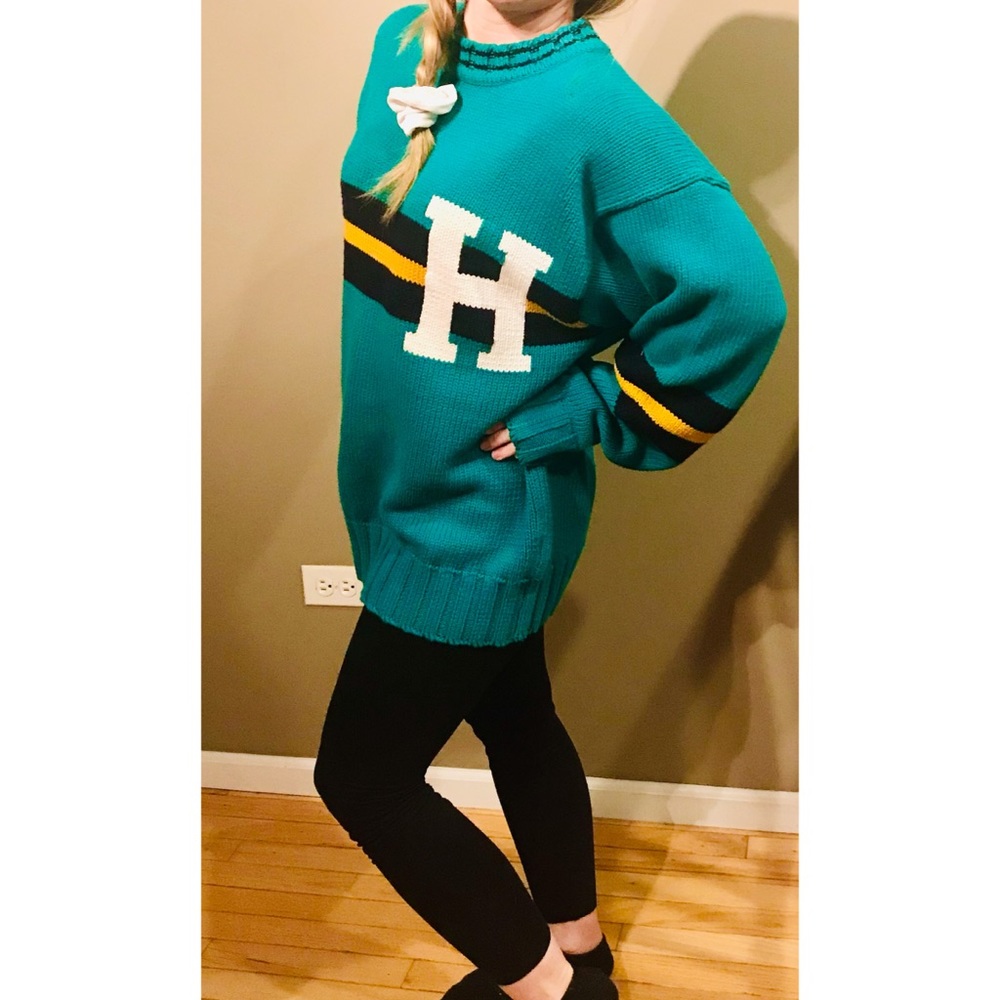 Vintage Tommy Hilfiger Spell Out 90s green sweater